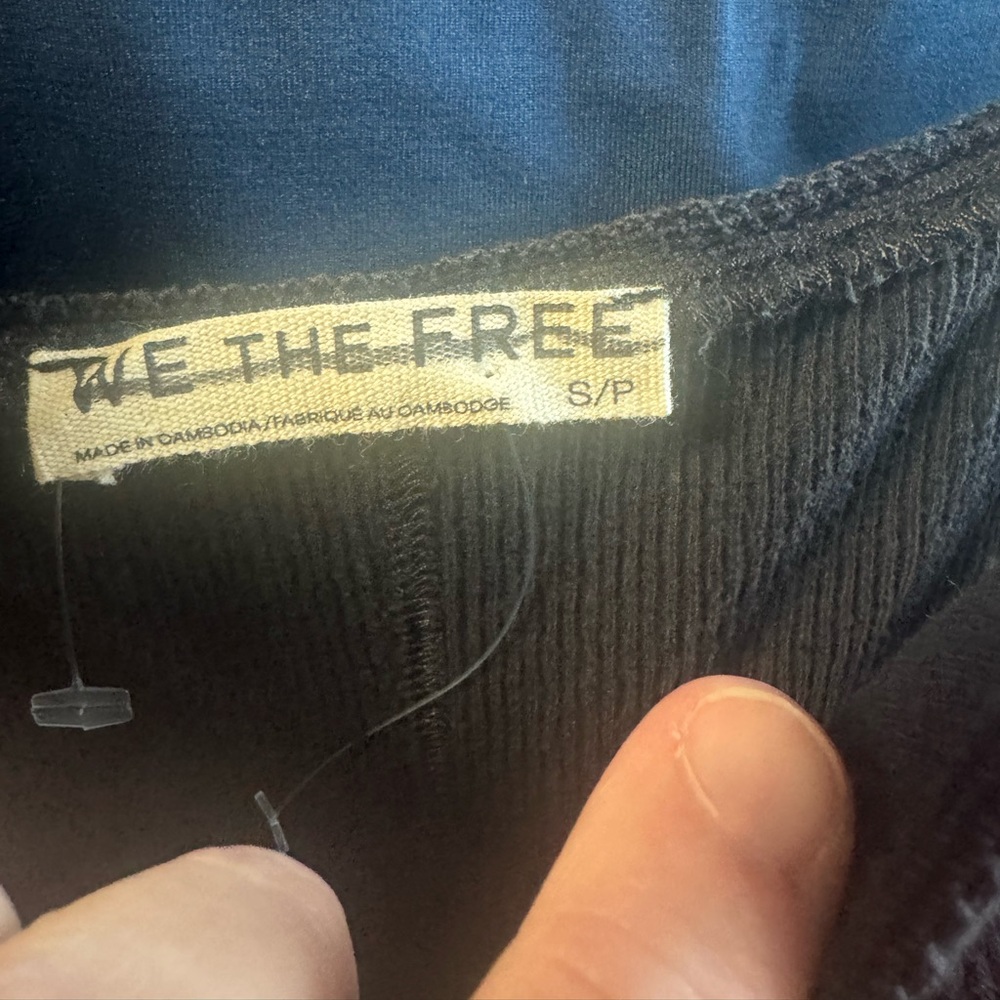 We The Free Oh Honey Cami - Black NWOT Retail $38 - Picture 6 of 8